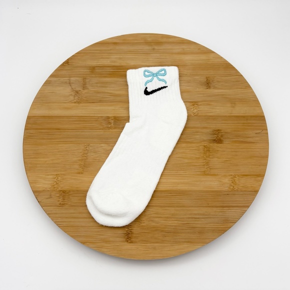 Custom Bow Nike Dri Fit Crew & Ankle Socks - One Pair (Blue, Pink, & Gold) - Picture 7 of 7